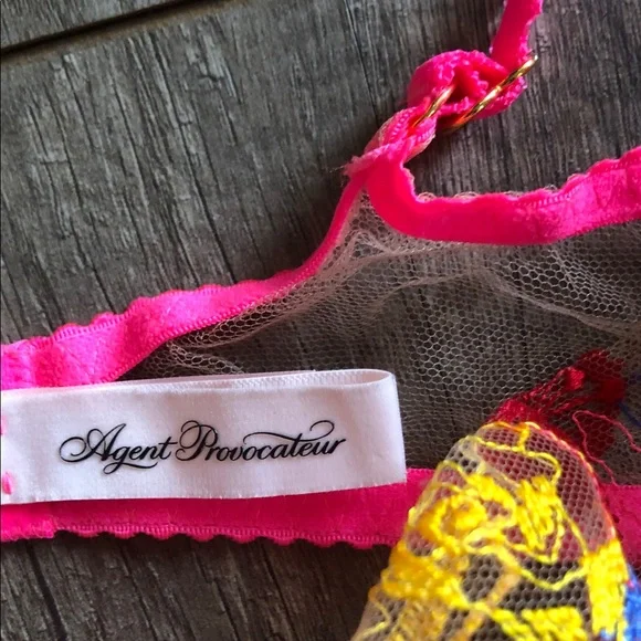 Agent Provocateur Lace Zuri Bra 36B - Picture 5 of 10